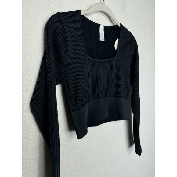OFFLINE Aerie Seamless Cable Acid Wash Top Sz M Black Cropped Long Sleeve New - Picture 5 of 12